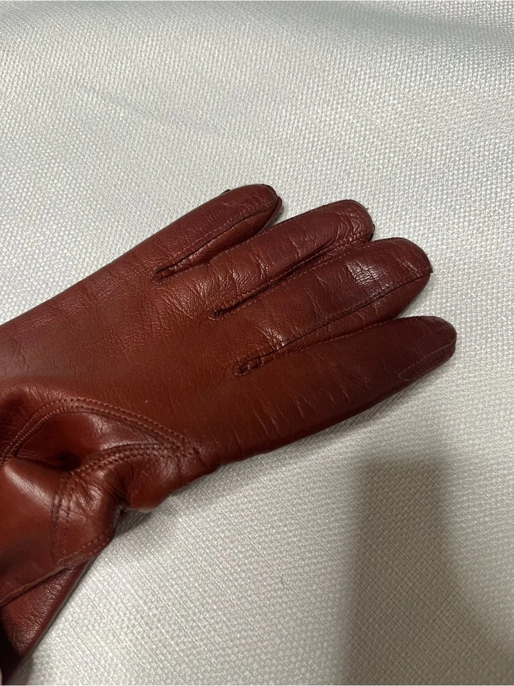 Coach driving gloves